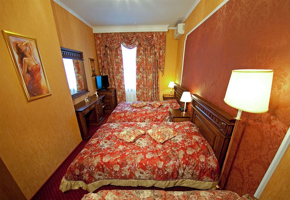 Deluxe Hotel Kupava 리비프 외부 사진
