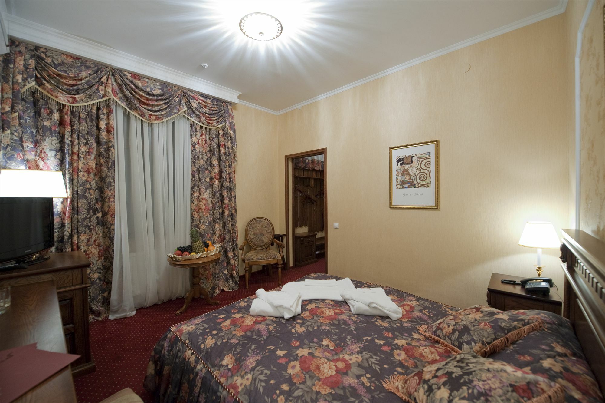 Deluxe Hotel Kupava 리비프 외부 사진