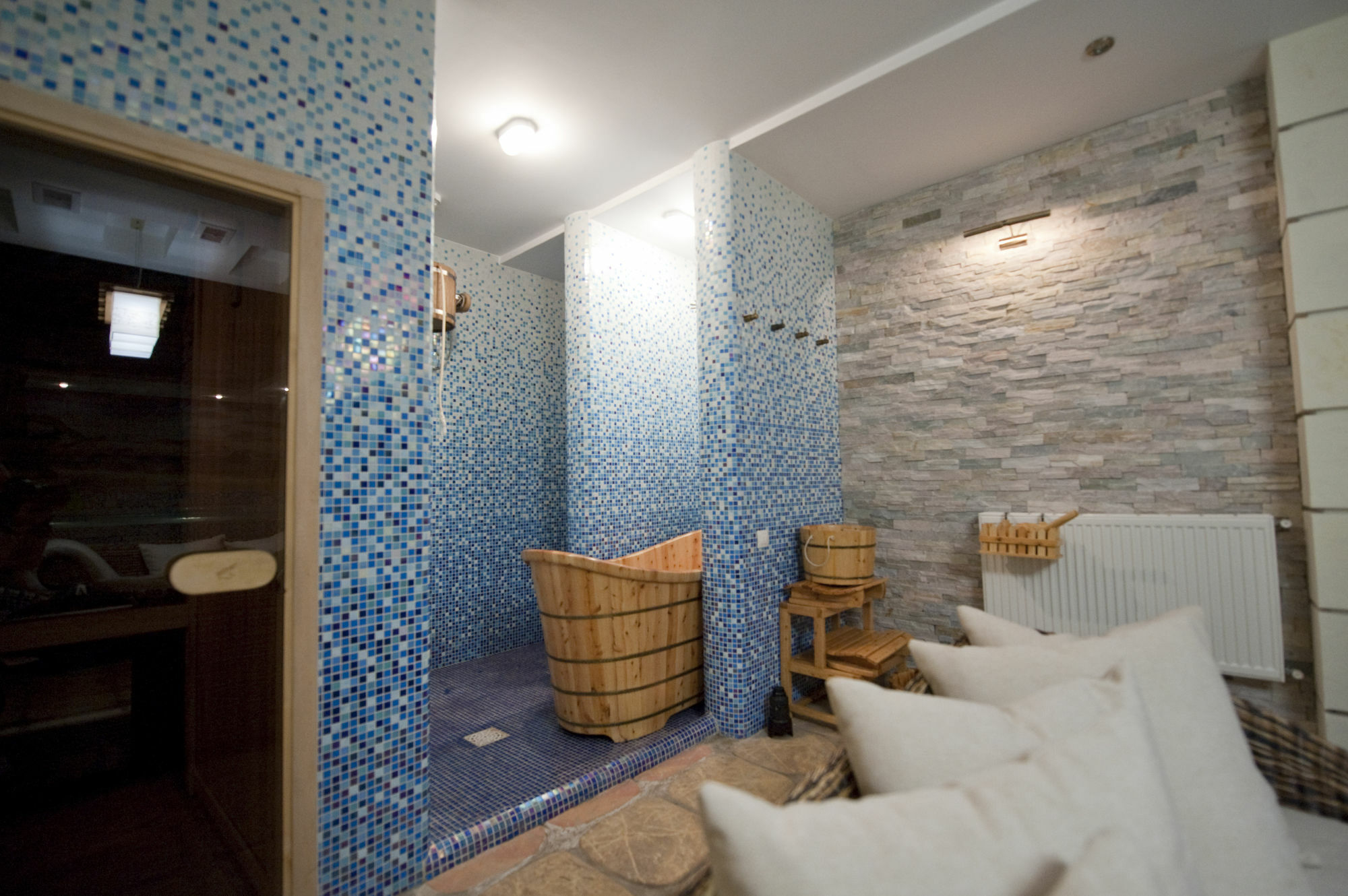 Deluxe Hotel Kupava 리비프 외부 사진