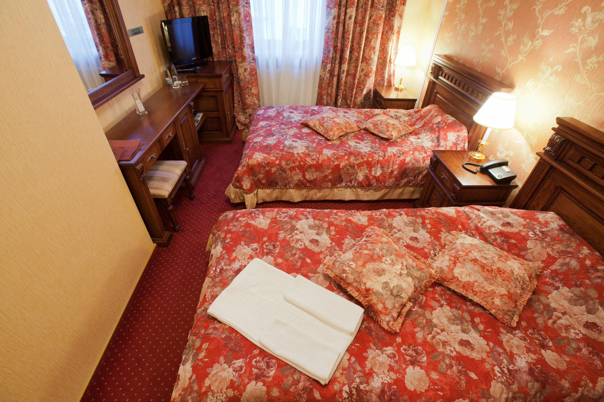 Deluxe Hotel Kupava 리비프 외부 사진